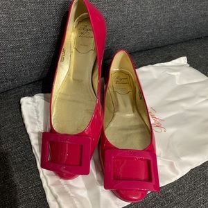 Beautiful Roger Vivier Hot pink brand new flats